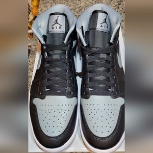Nike Air Jordan 1 Mid Shadow Black Grey Shoes BQ6472-007 Women's Size 11.5